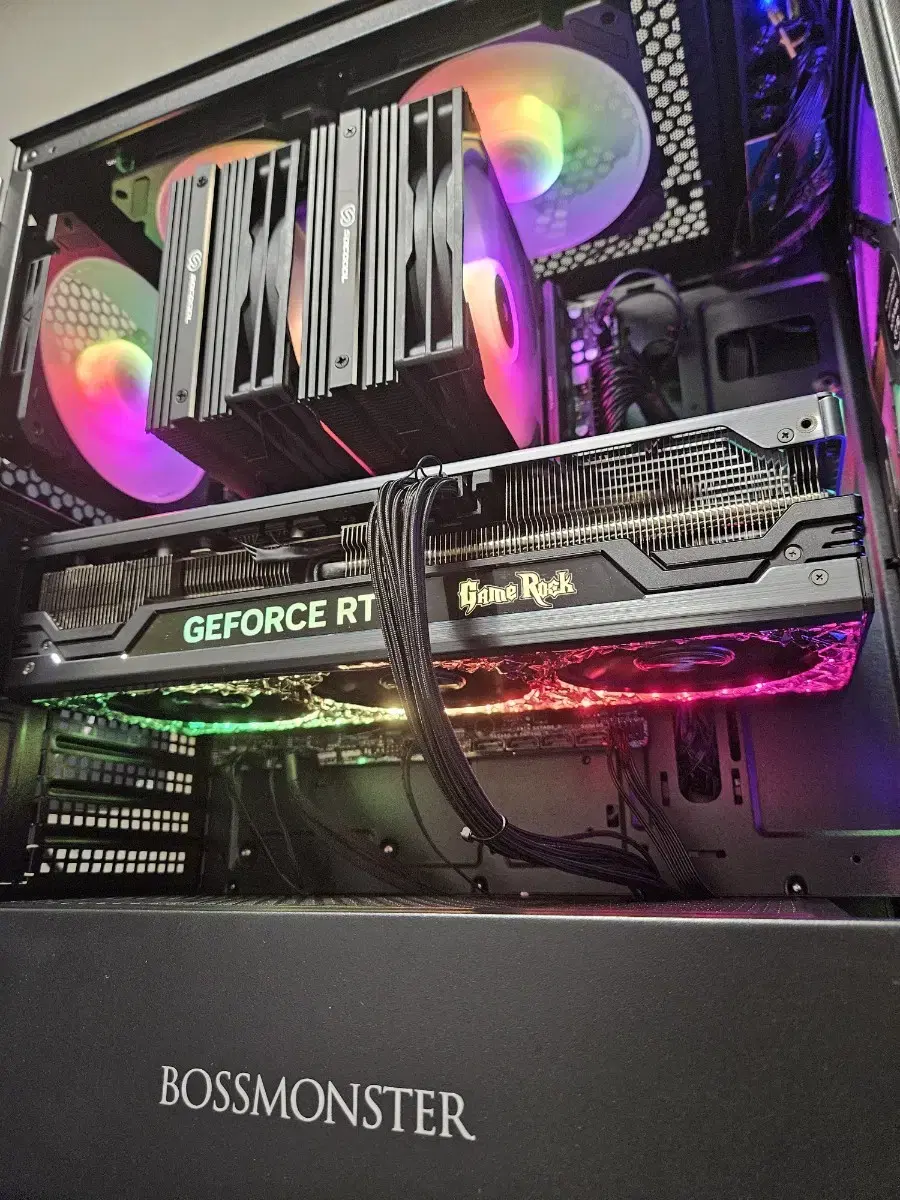 7800x3d, rtx4080 보석바 pc