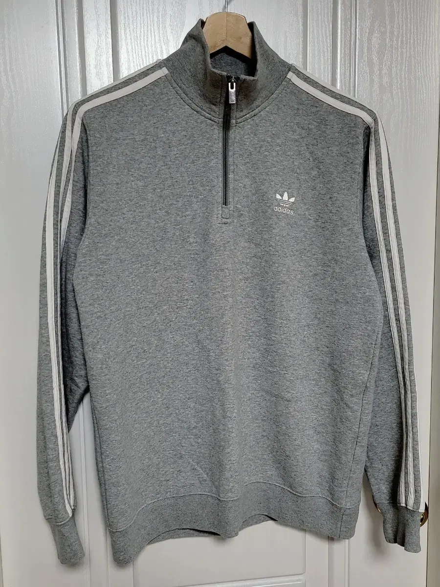 [Adidas] Funnel Neck Firebird Tracktop Light Gray