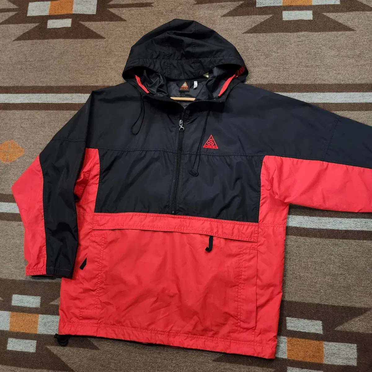 Nike ACG 00s Anorak Windbreaker L