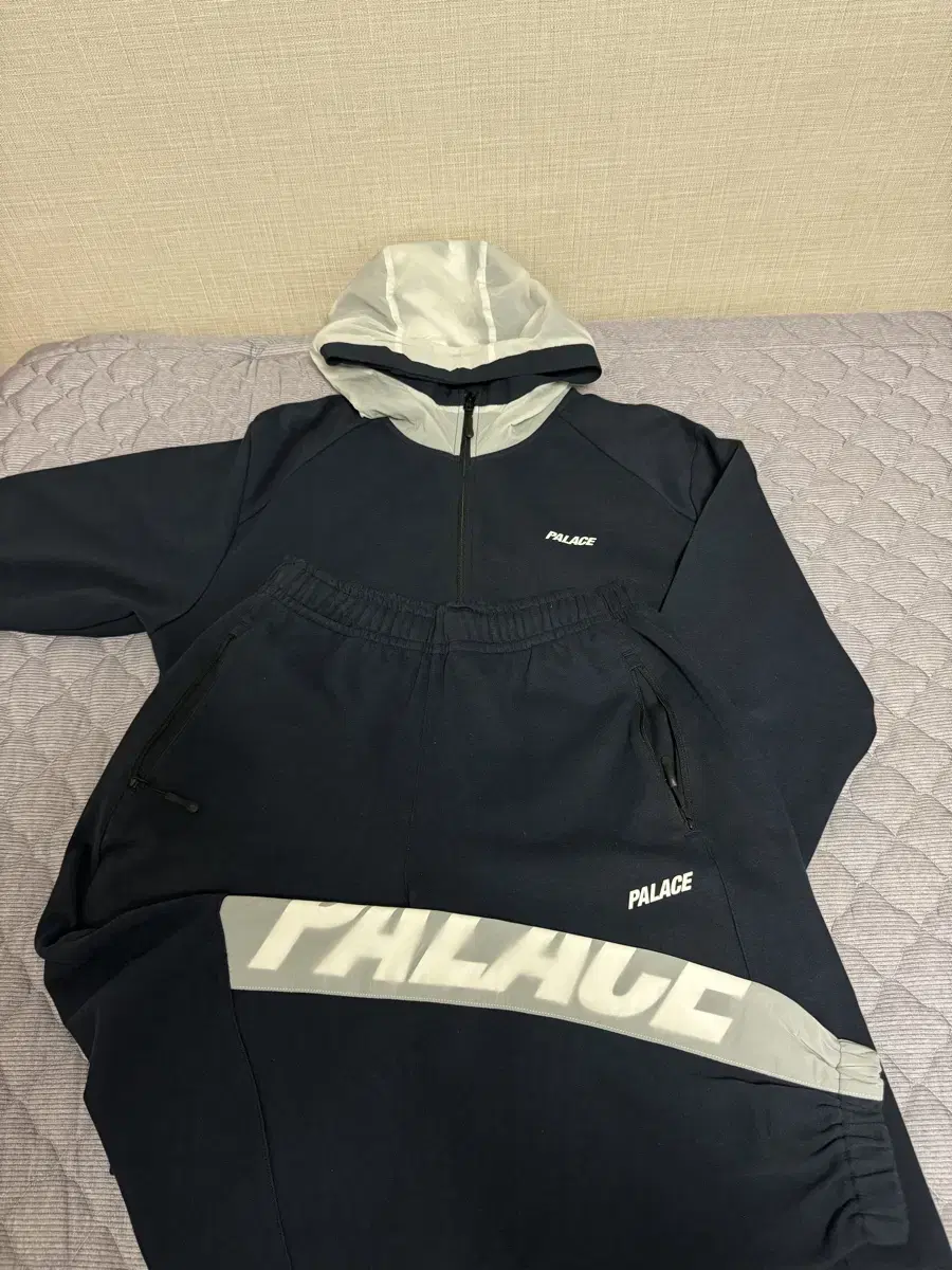 [Genuine]Pallas Overlay Track Jacket