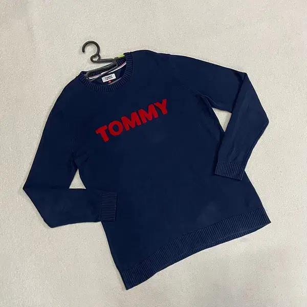 XL Tommy Hilfiger Round Knit B.2602