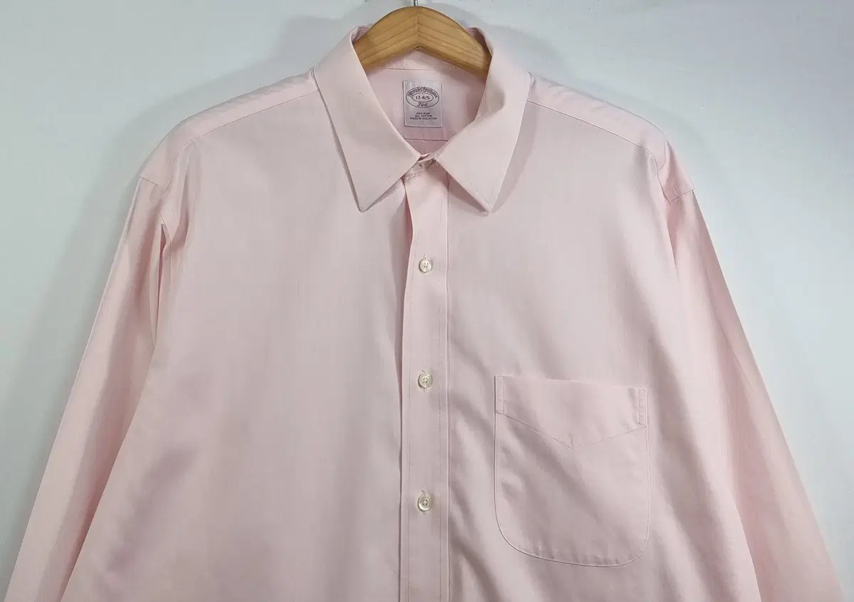 Large) Brooks Brothers Pink Shirt