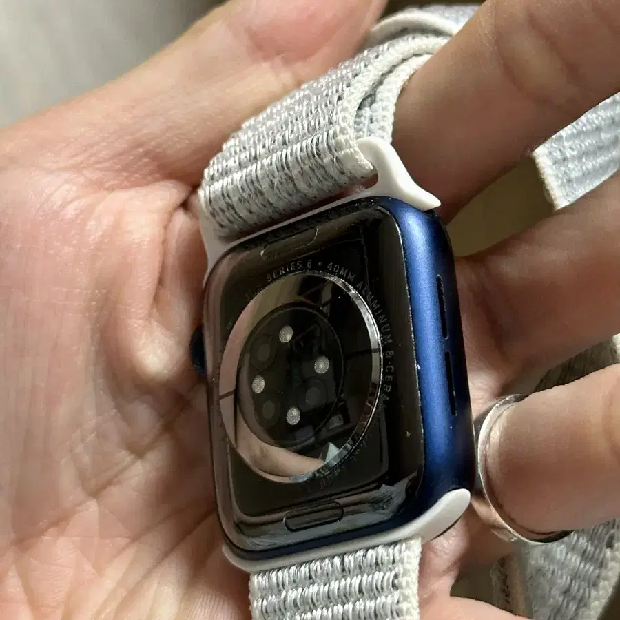 Apple Watch Series 6 40mm (eSIM)