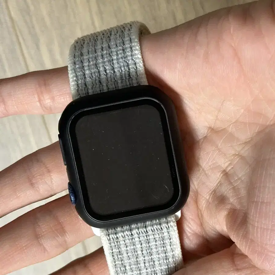 Apple Watch Series 6 40mm (eSIM)