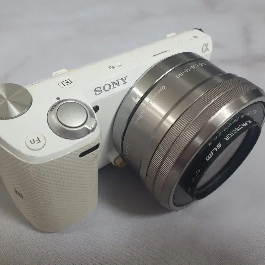 소니 미러리스 카메라 NEX-5T 와 16-50  렌즈 세트