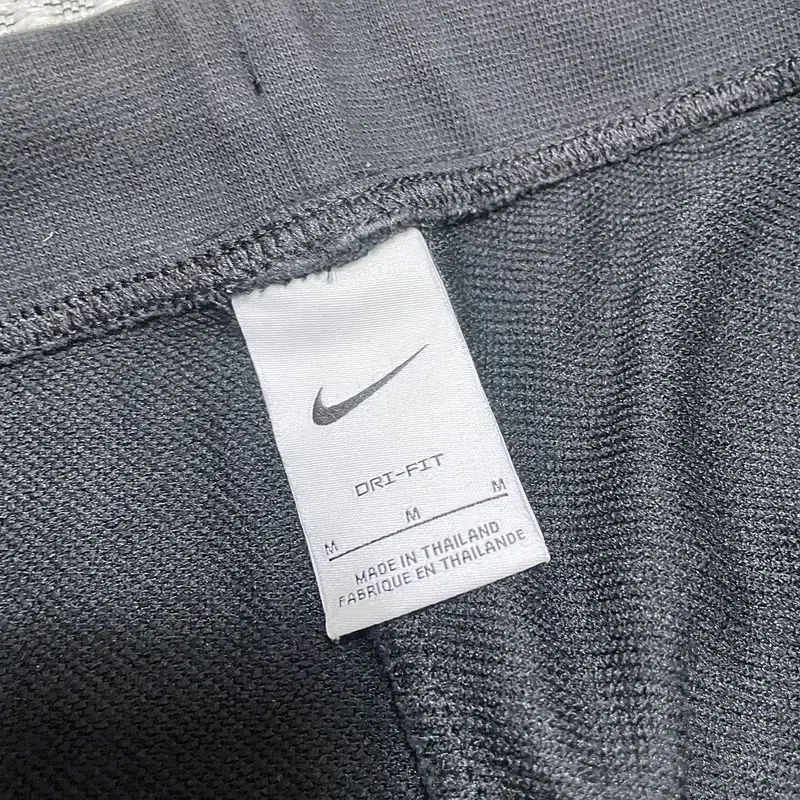 M NIKE TROUSERS 나이키 바지