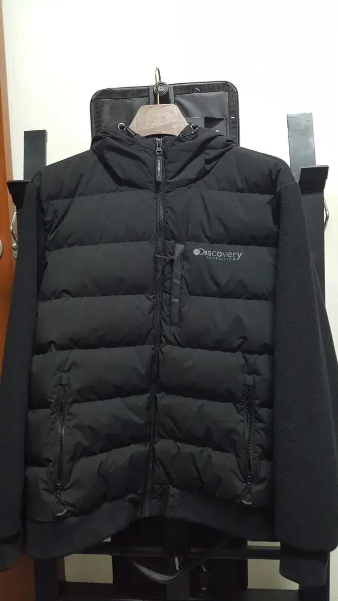 Discovery Furless Padded xl size Condition A+++