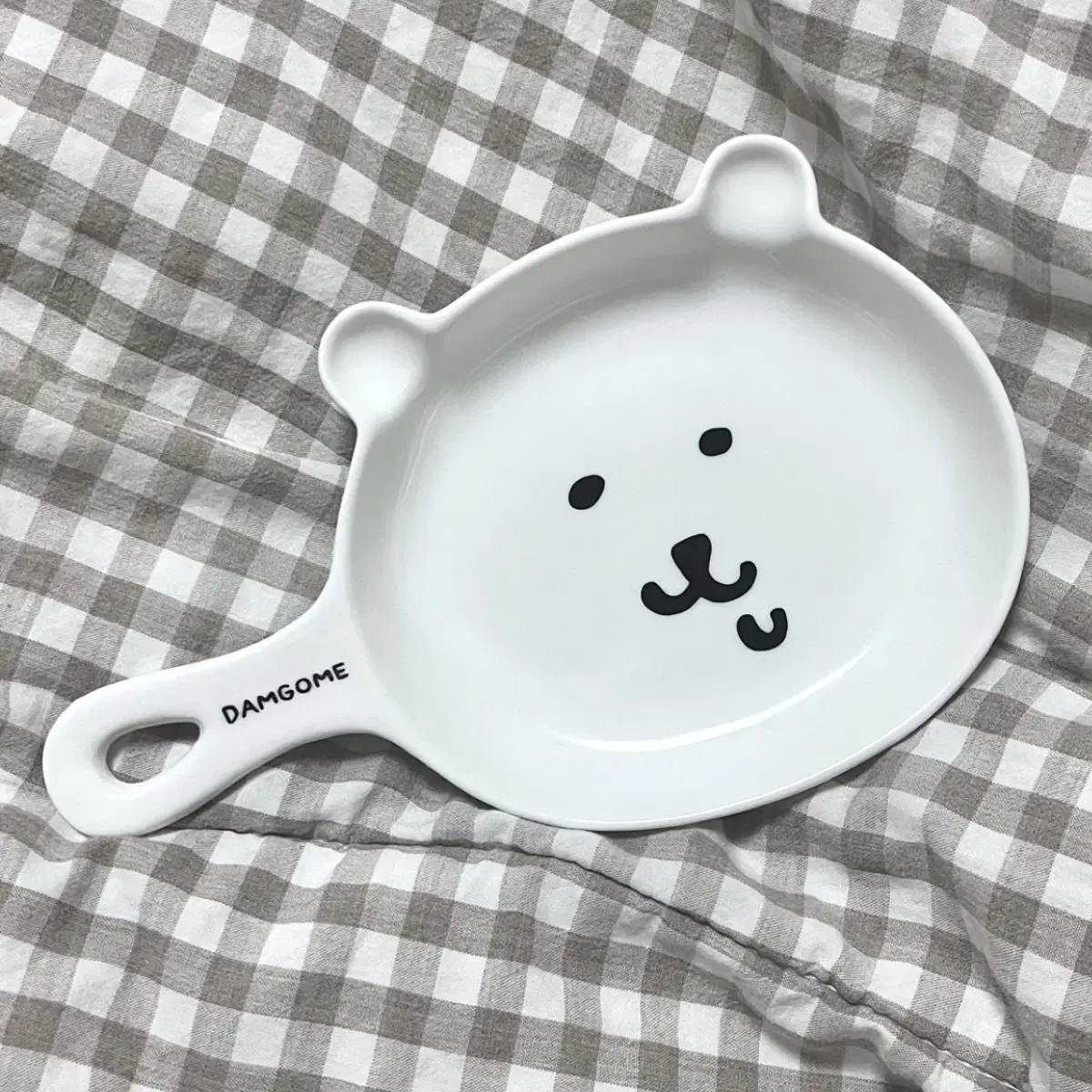 핸들 플레이트 농담곰 담곰이 식기 그릇 접시