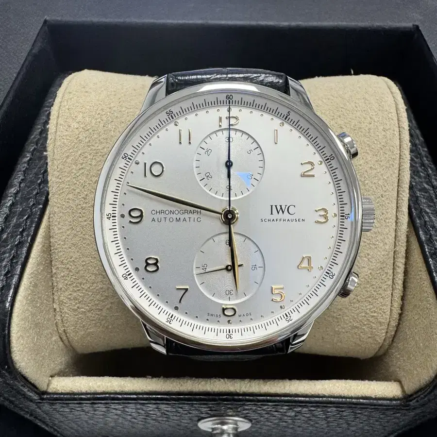 IWC 포르투기저 크로노 골드핸즈