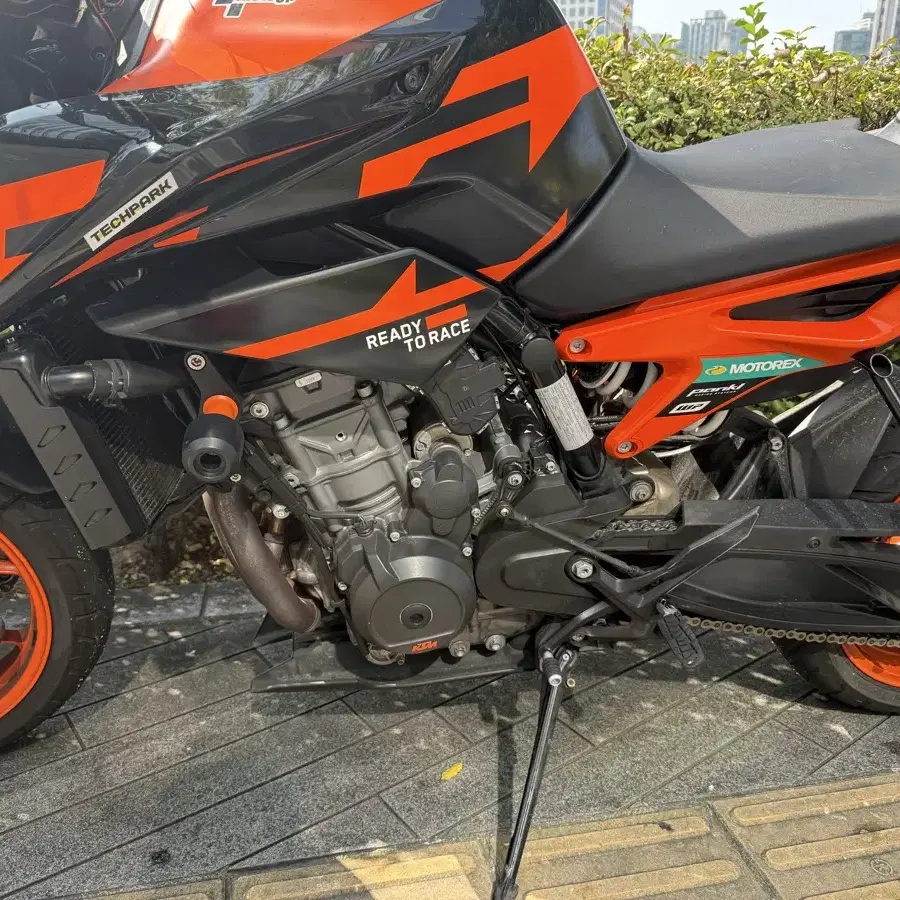 Ktm 듀크890gp 판매나 대차 구해보아요