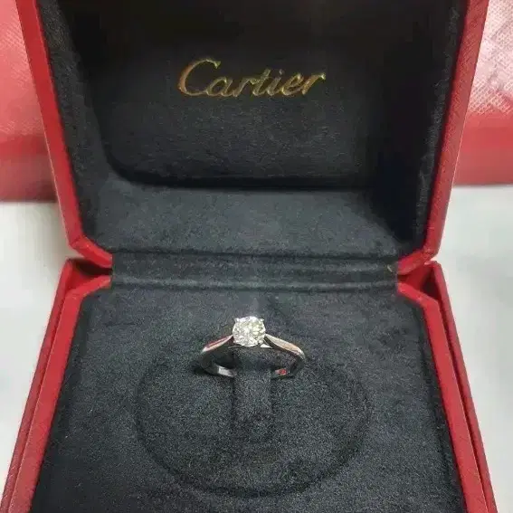까르띠에 Cartier 솔리테어링 다이아 반지 사진 4