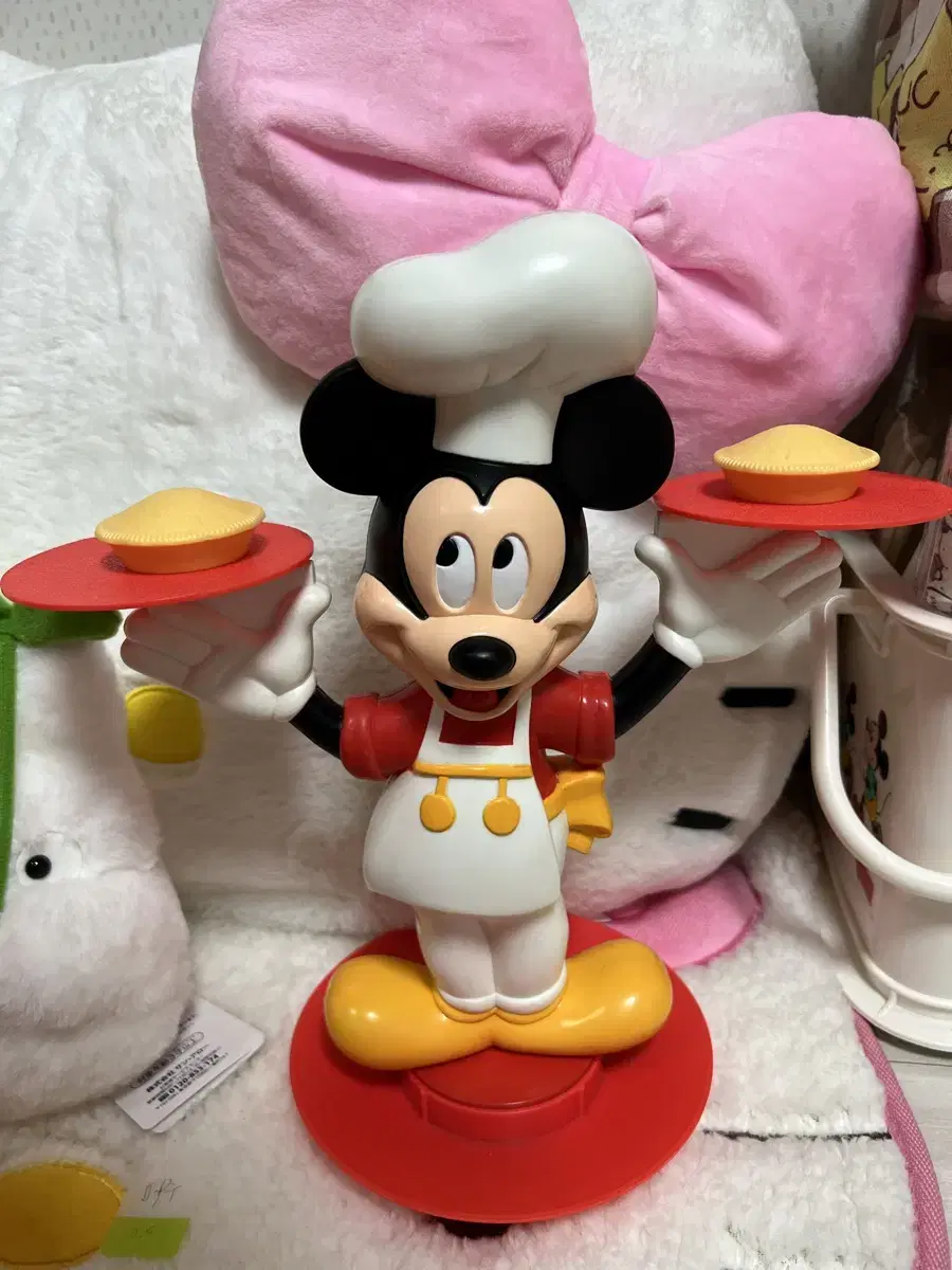 Chef Mickey Figures Rarities