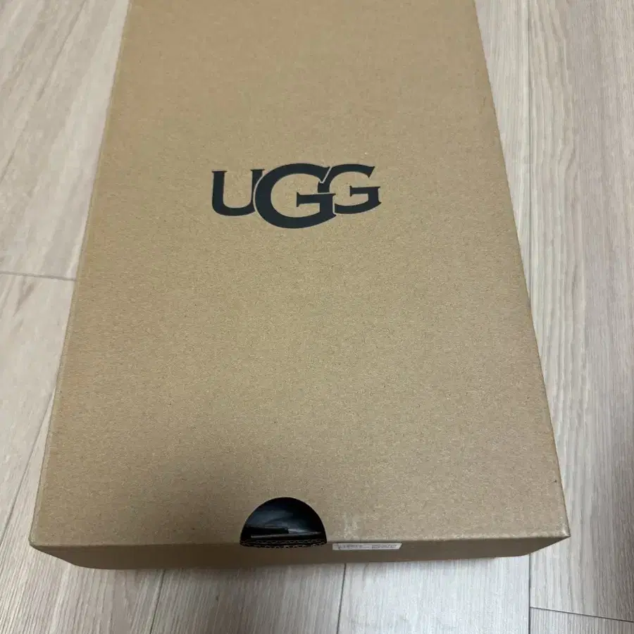 UGG 어그 슬리퍼 (230)