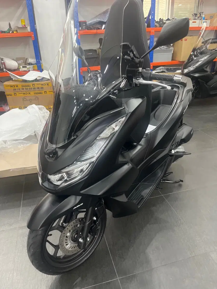 Pcx125 신차급 풀튜닝 2024 ABS 풀옵션 풀파츠