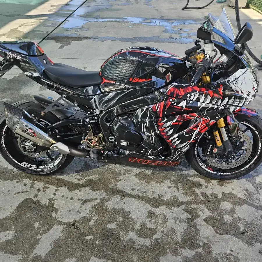 gsxr1000r 팝니다