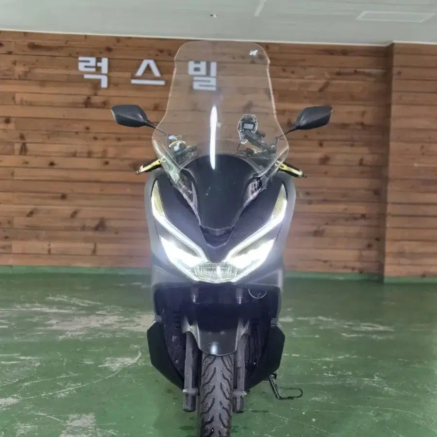 pcx125 / 20년형 / 6.6만Km /  마실용바이크