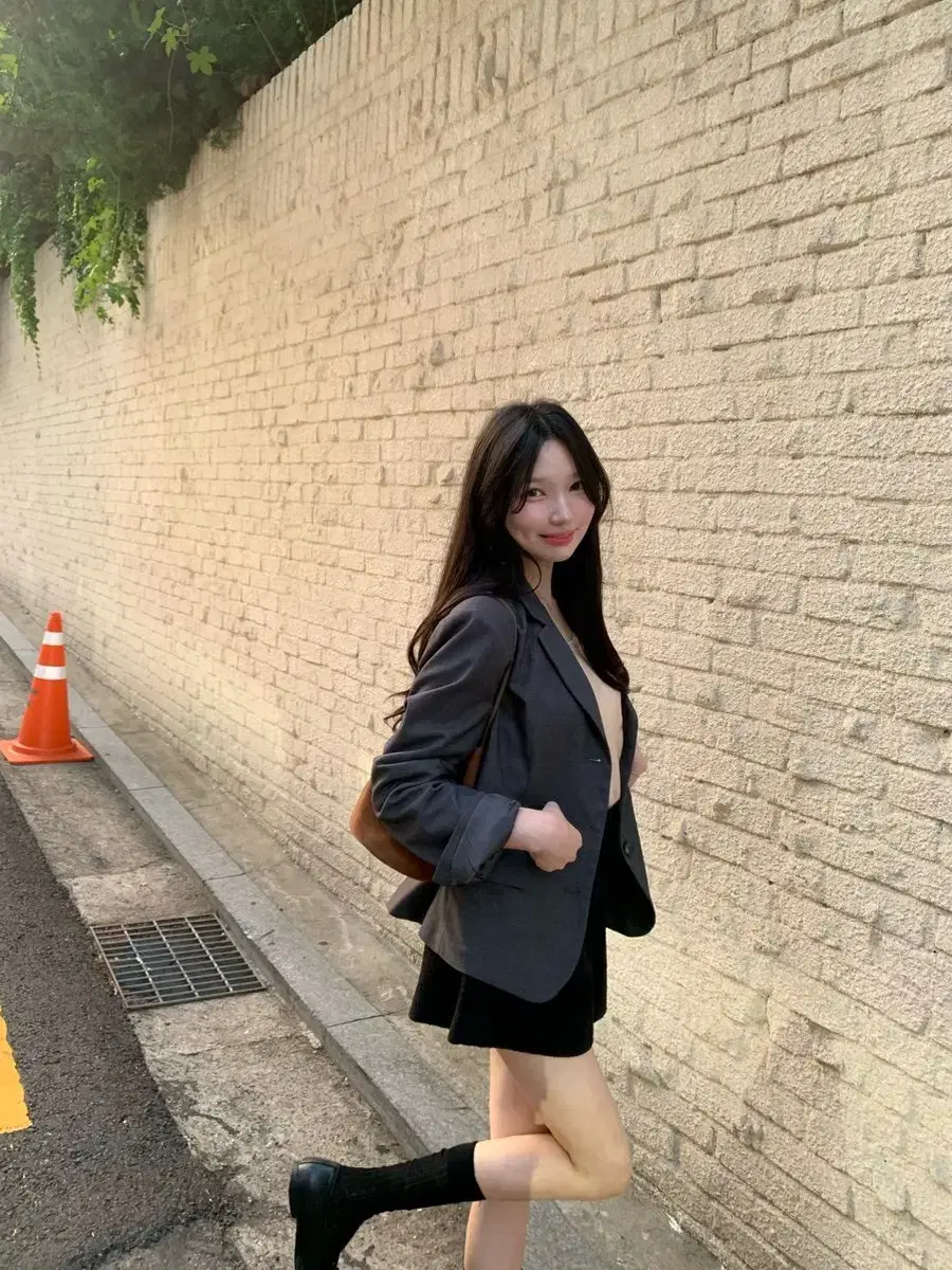 레예마켓 muret charcoal jacket 판매