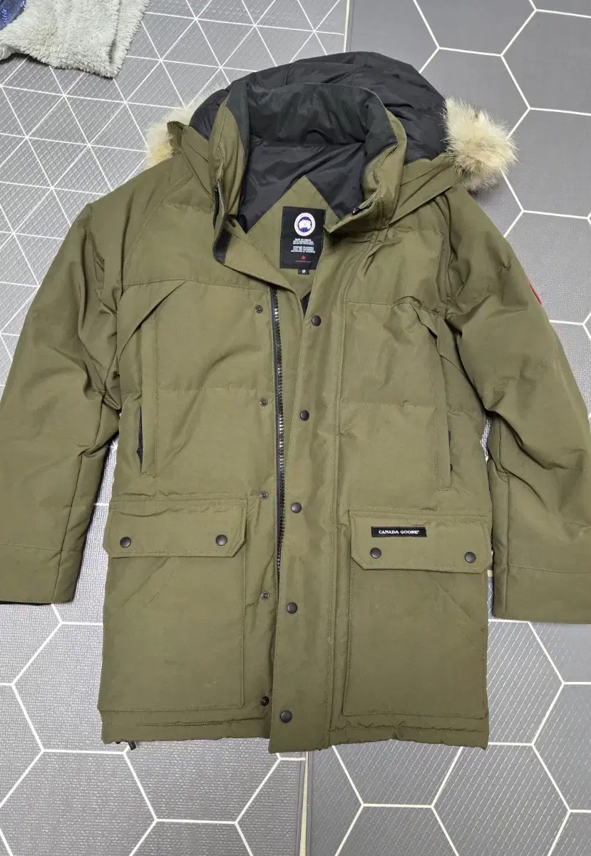 [Authentic]Canada Goose Emory Men's Padded Selling.