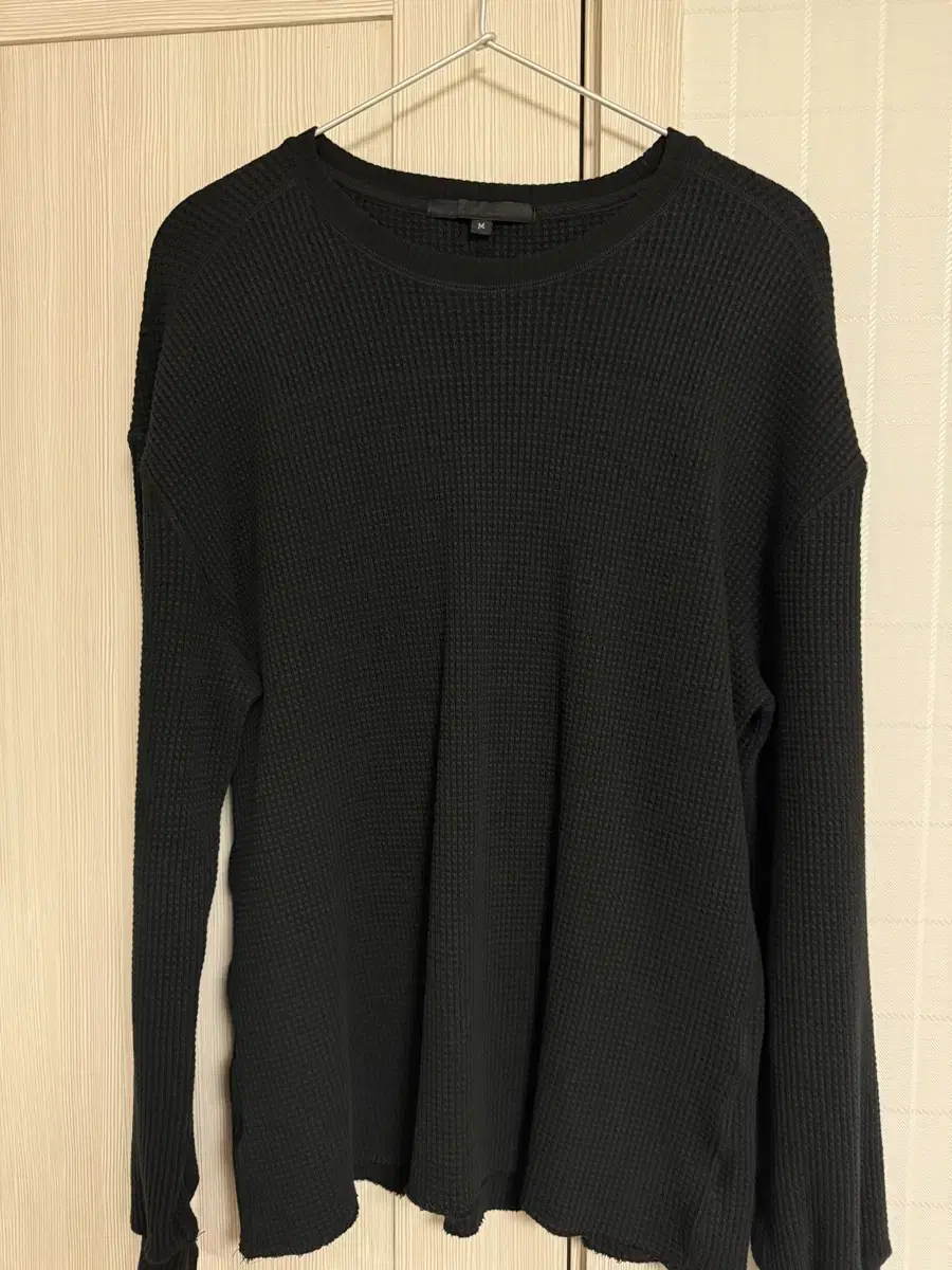 [M] HTAE Vintage Black Faded Thermal 티셔츠