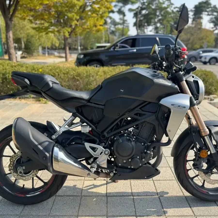 혼다 cb300r 21년형 블박튜닝 abd 판매합니다