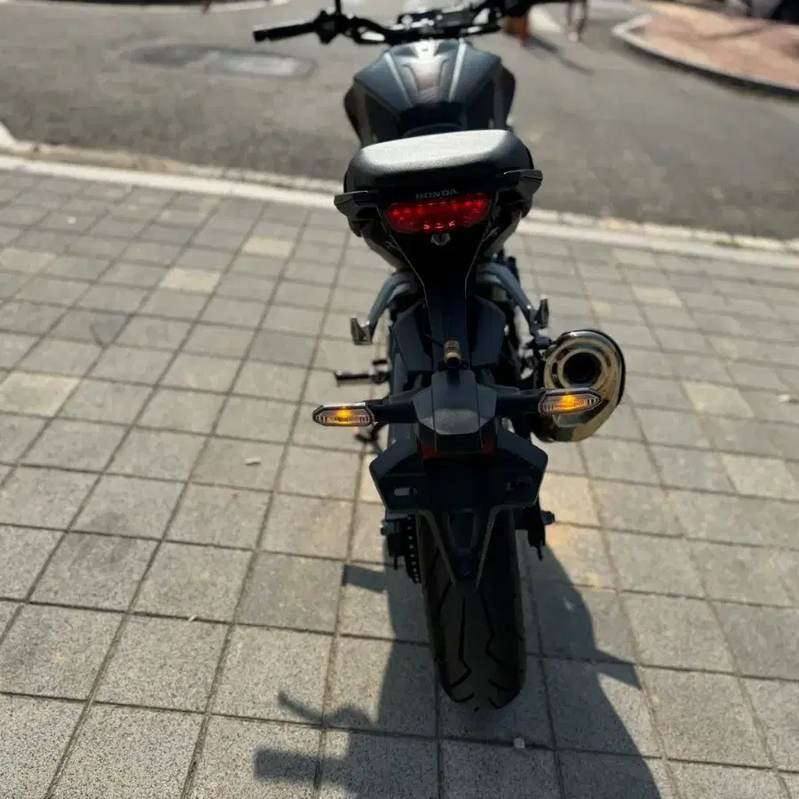 혼다 cb300r 21년형 블박튜닝 abd 판매합니다