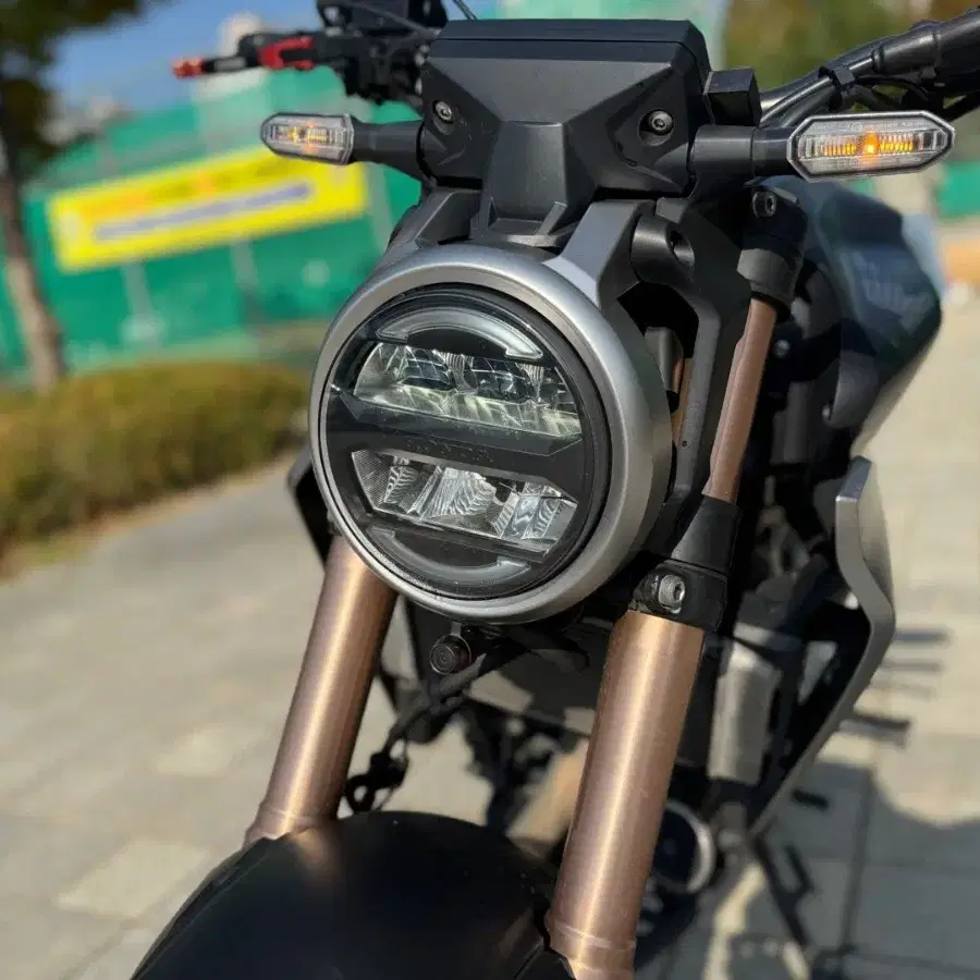 혼다 cb300r 21년형 블박튜닝 abd 판매합니다