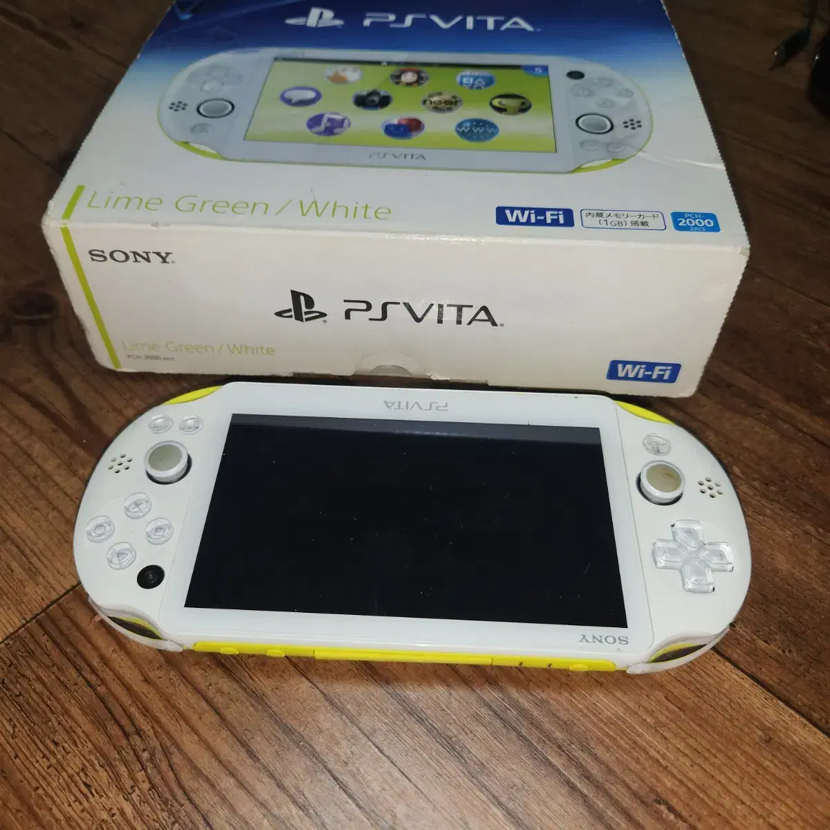 소니 PS VITA 2(PCH-2000 za13 라임그린 /화이트 모델입