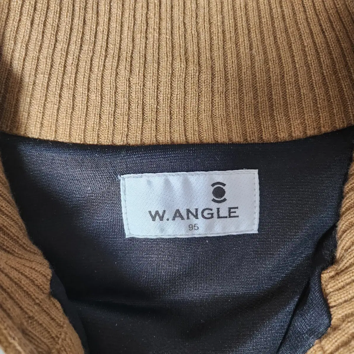 W.ANGLE  방풍집업