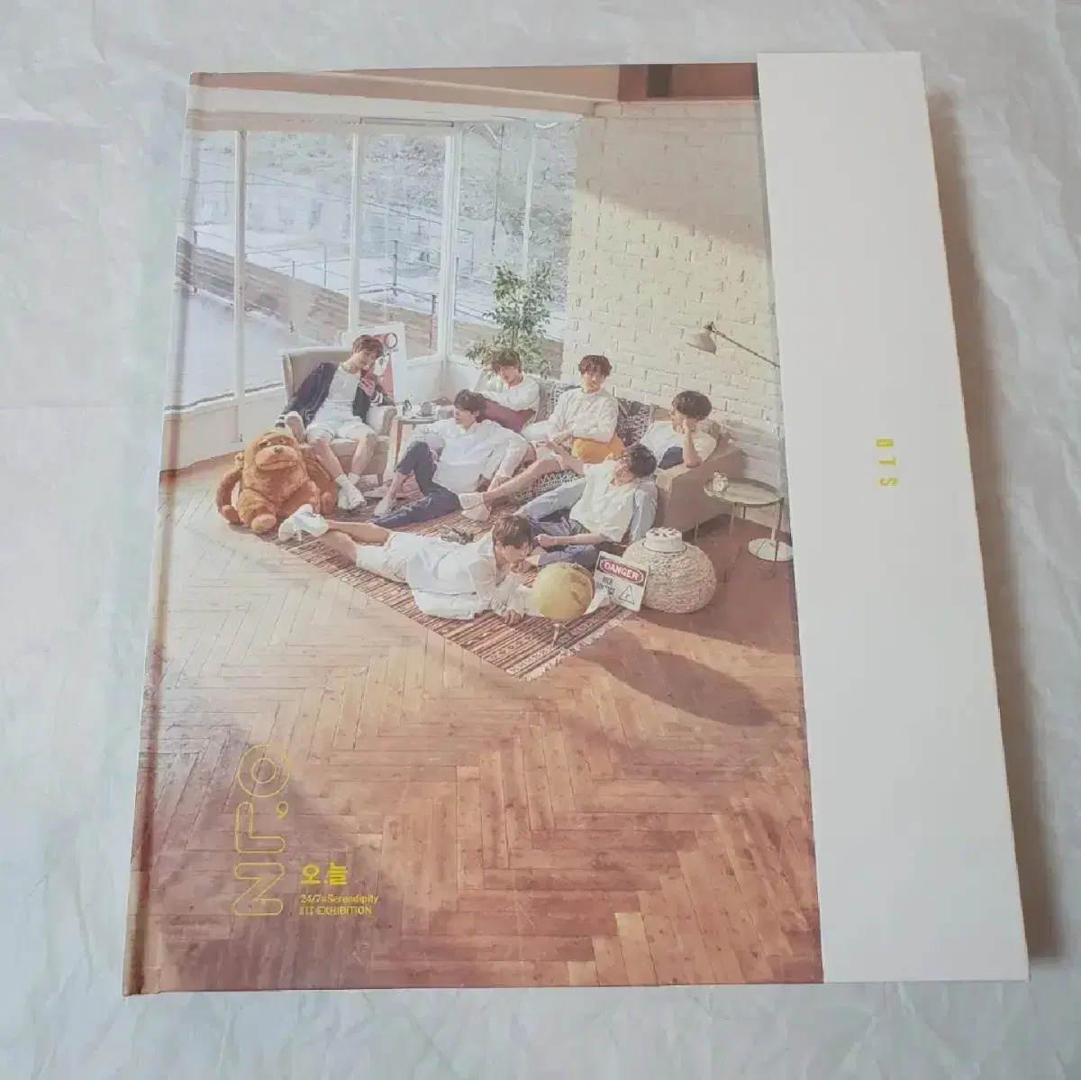 Bangtan Today, an exhibition photobook