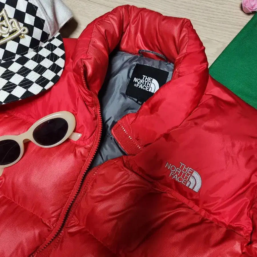 NORTH FACE 노스페이스 숏 패딩 700