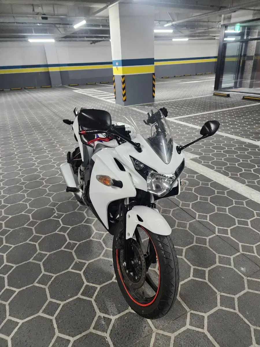 cbr125팝니다