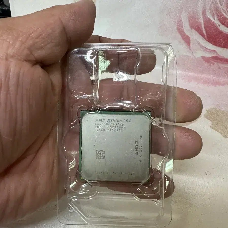 CPU AMD Athlon 64 ADA3000DAA 4BP LBBLE 0