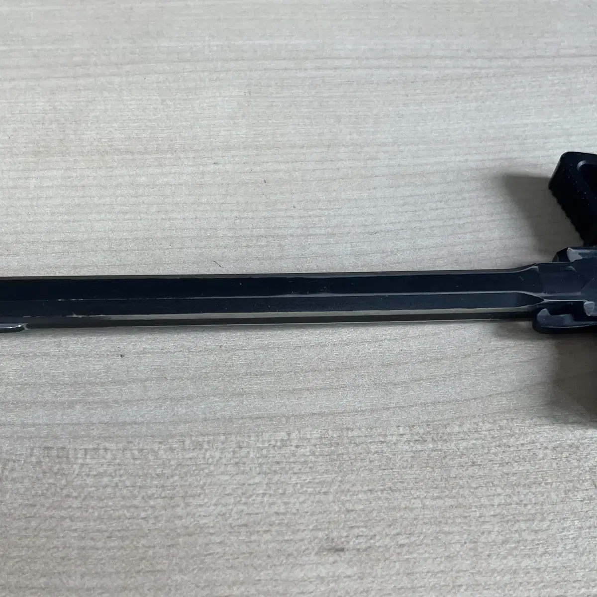 ghk m4용 bilateral charging handle 판매합니다.