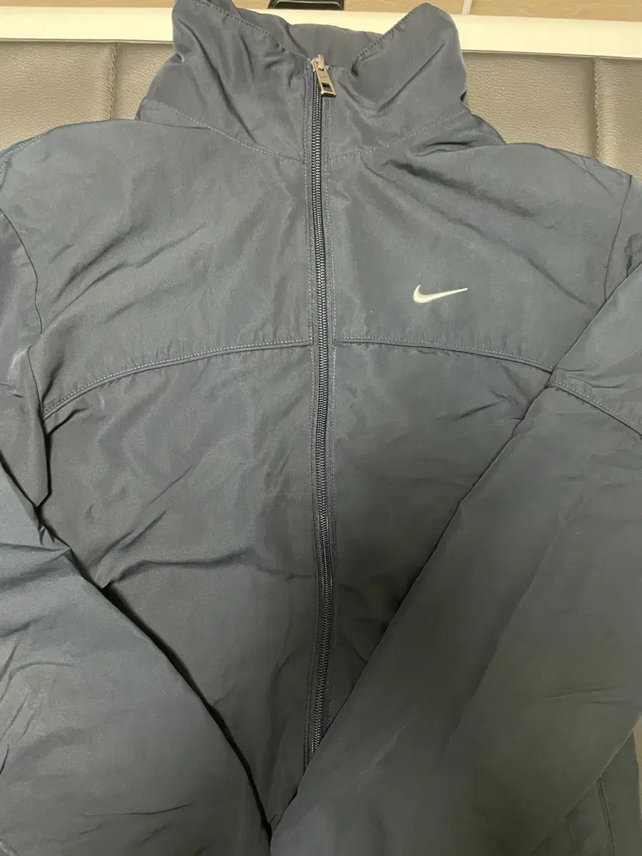 Nike Windbreaker (95)