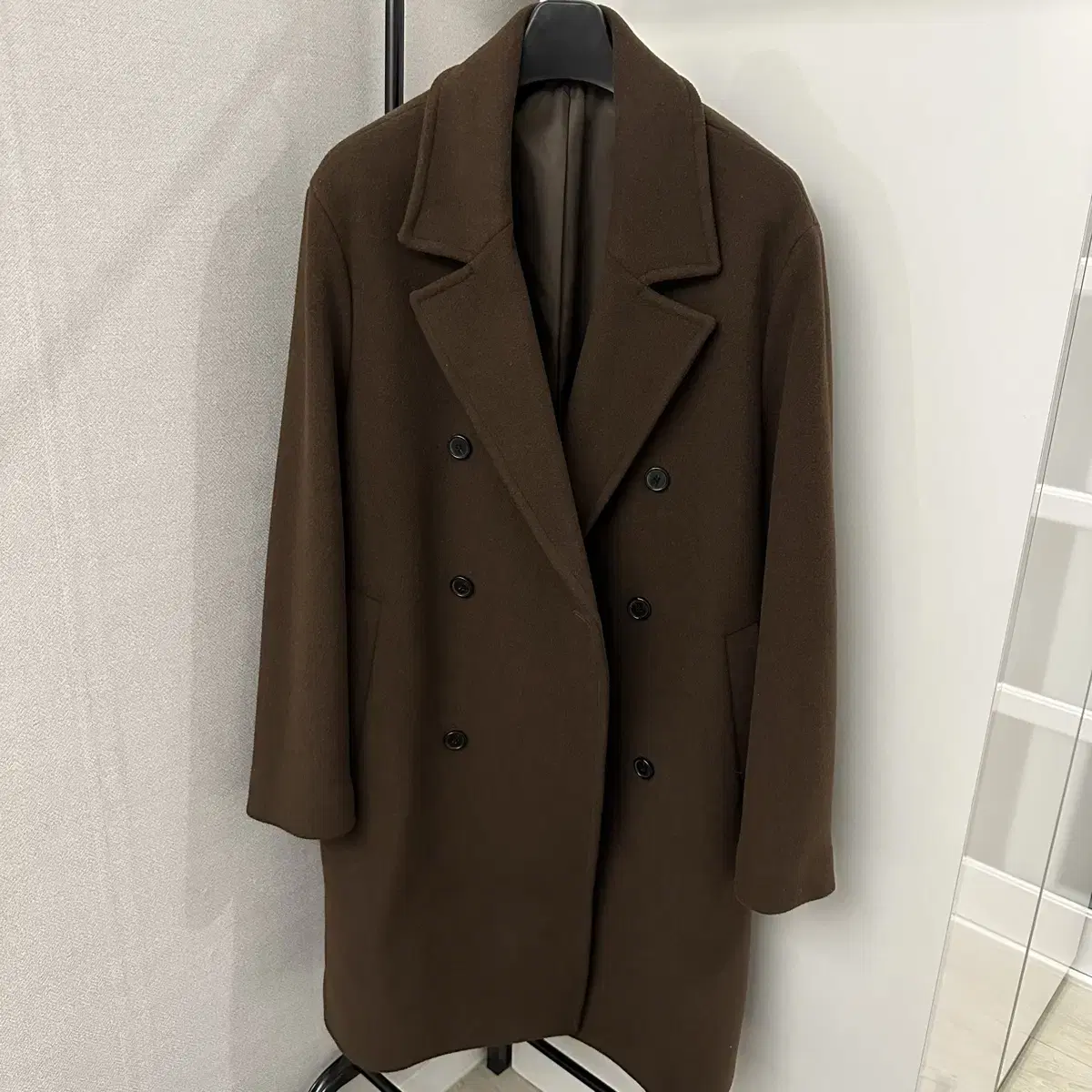 Giordano long coat up to half price