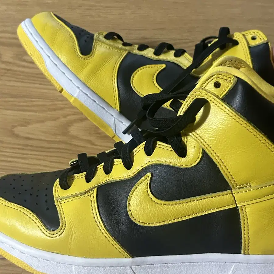 Nike Dunk High SP Varsity Maize 265