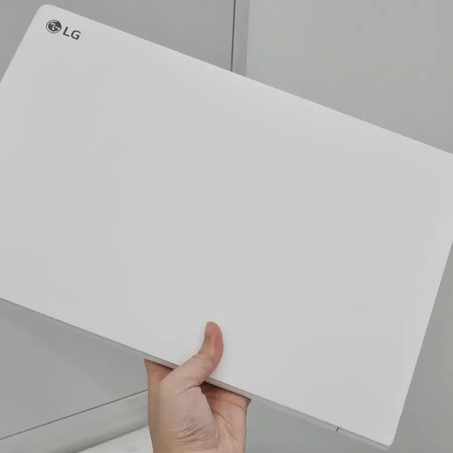 LG그램 15 i3 8GB 256GB