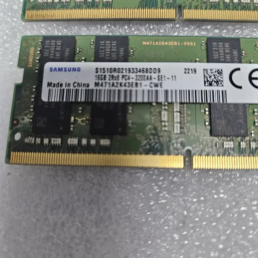 삼성 노트북 램 DDR4 16기가 2개 입니다