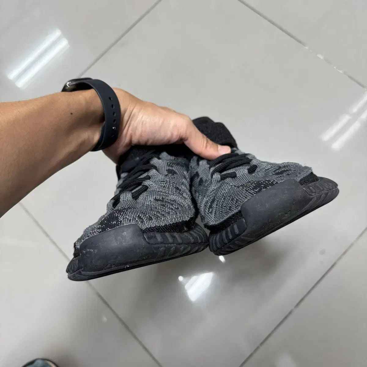 YZY 350V2 CMPCT Slate Onyx 280