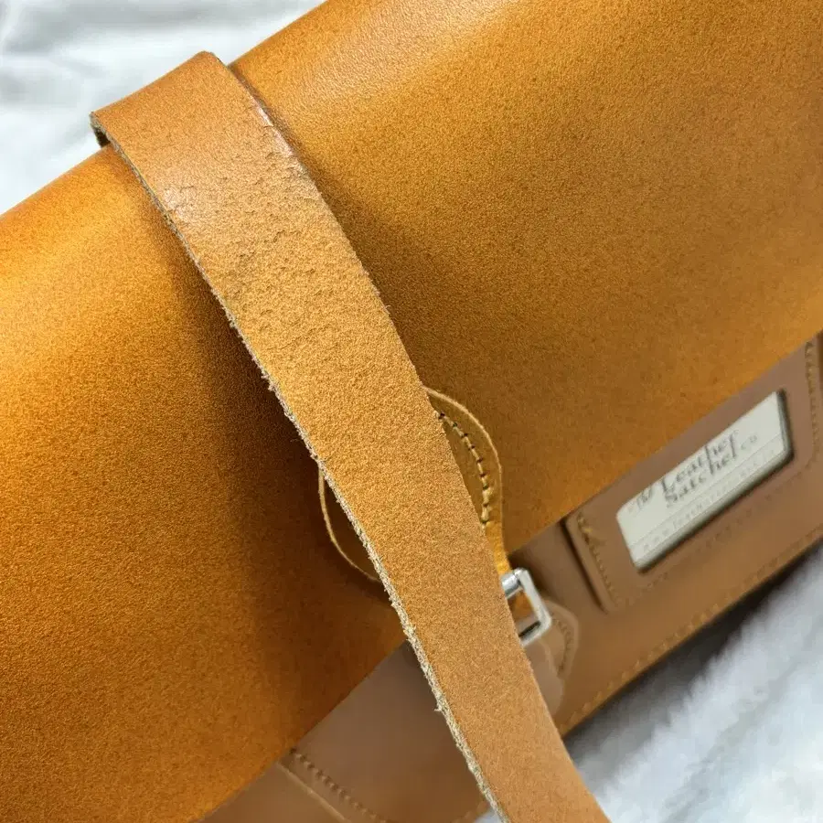 theleathersatchel  영국 오리지널 사첼 가방