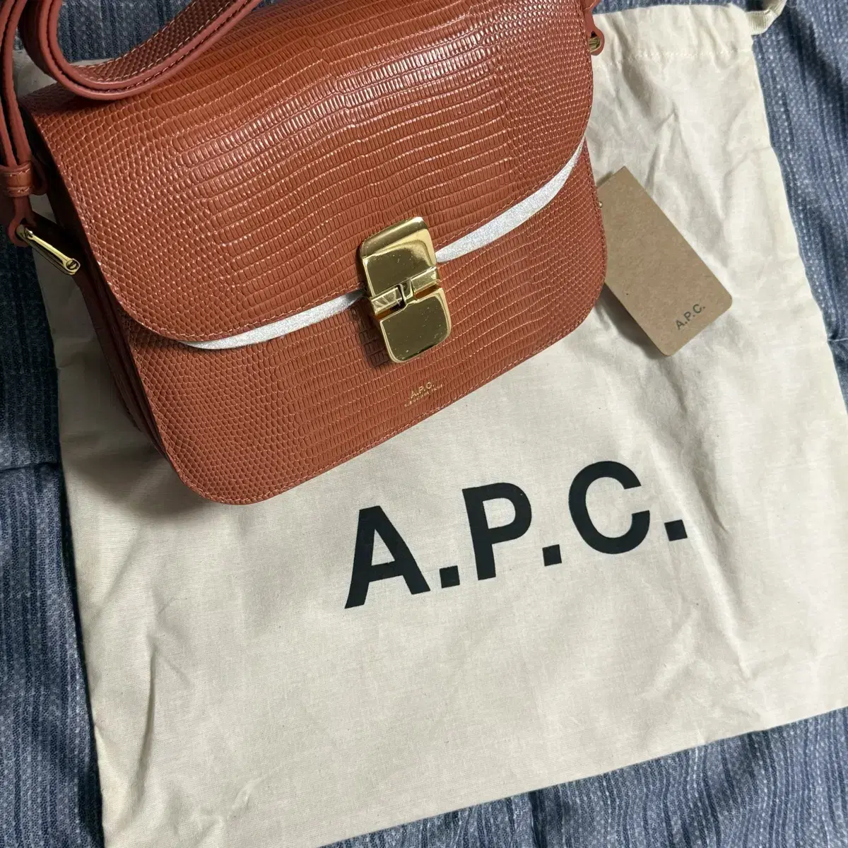 (OS) APC 아페쎄 그레이스 스몰백 코랄