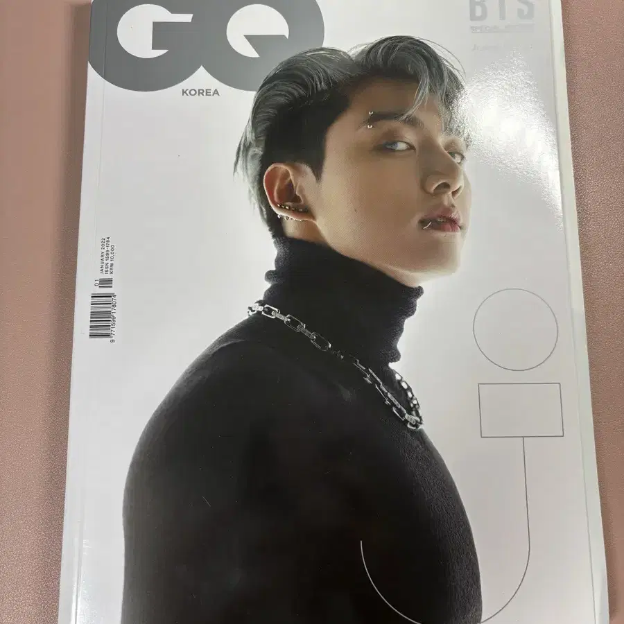 GQ 2022 1월호 (정국 표지)