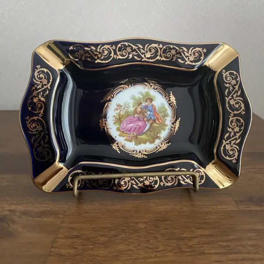 LIMOGES CASTEL FRANCE Trinket&Ashtray