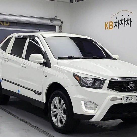 더뉴코란도스포츠 CX7(4WD) 패션 최상급 상태 너무 좋습니다!