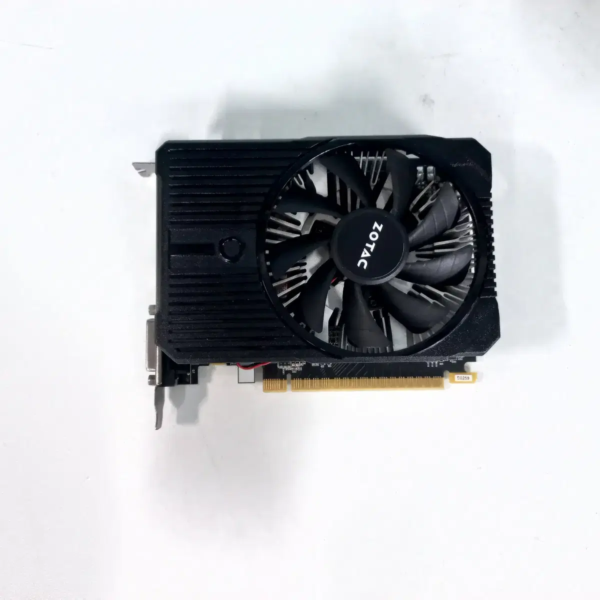 ZOTAC 지포스 GTX1050 MINi D5 2GB