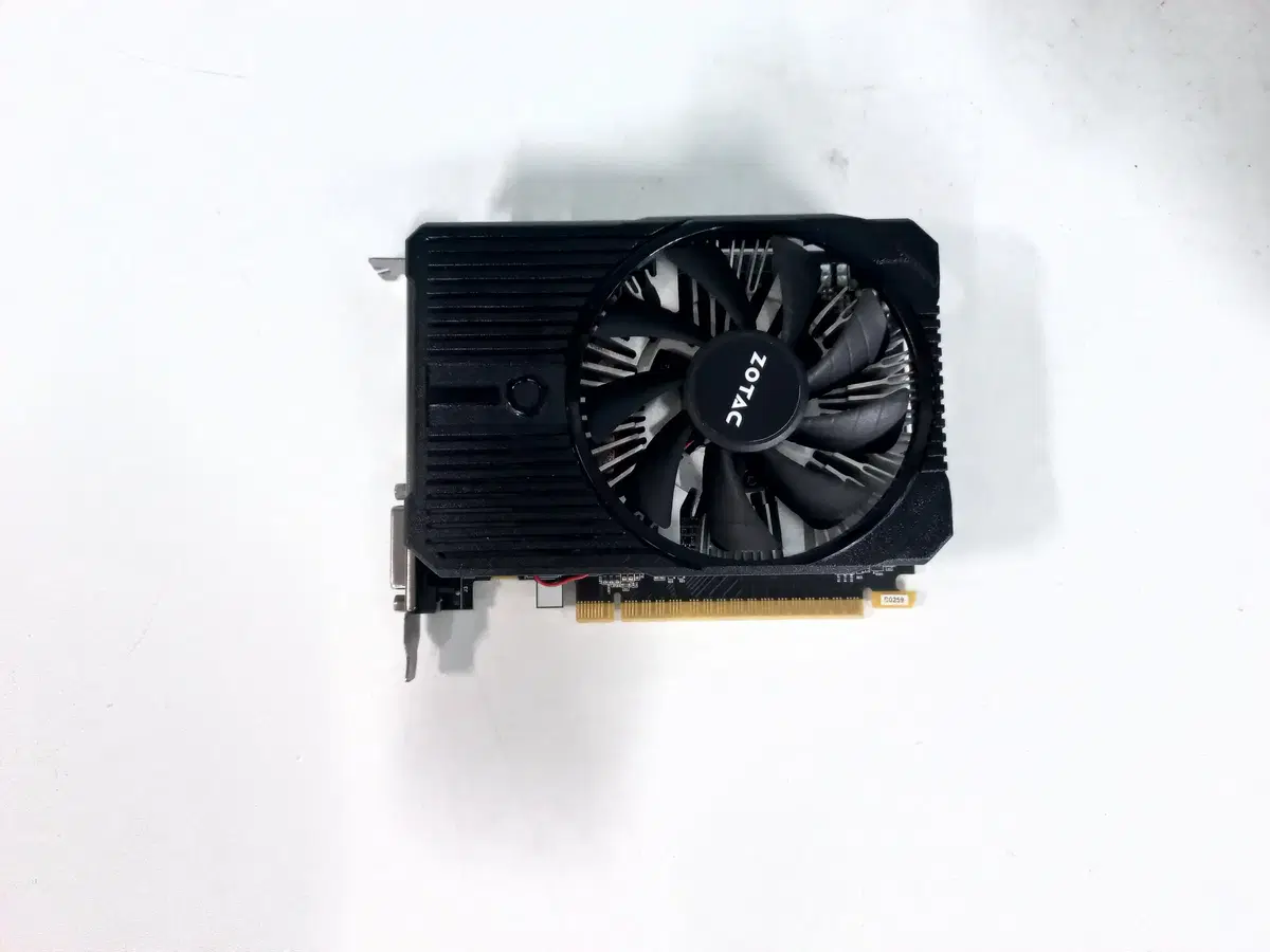 ZOTAC 지포스 GTX1050 MINi D5 2GB