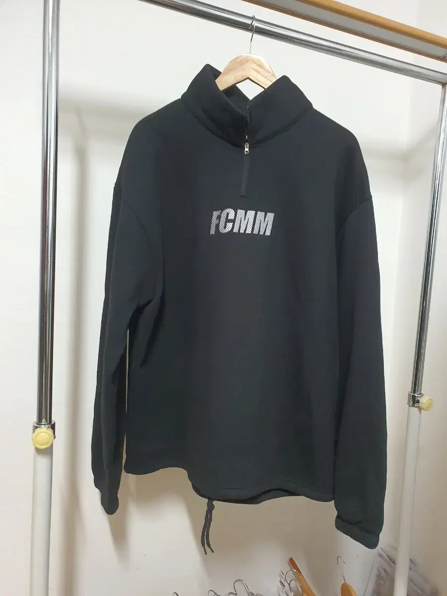 FCMM Vahn zip-ups