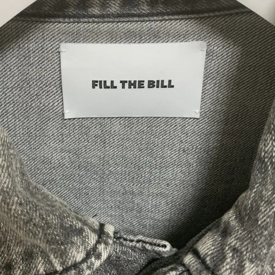 FILL THE BILL 데님 자켓 팝니다