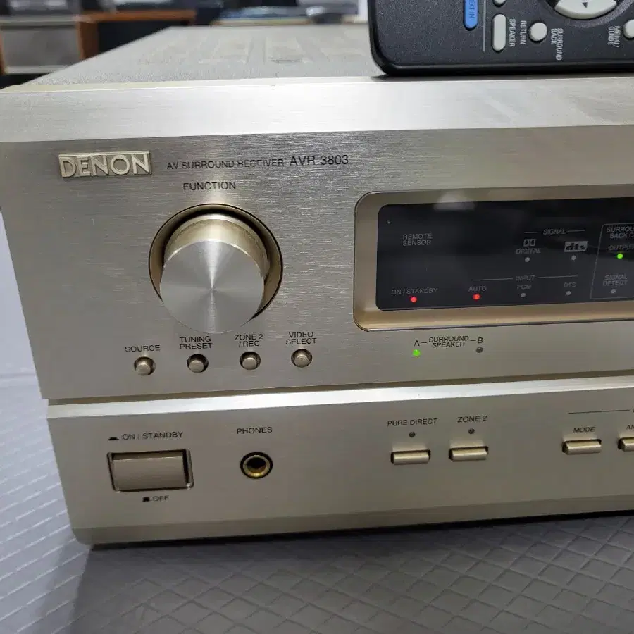 턴테이블 구동가능 데논 상급 리시버 AVR-3803