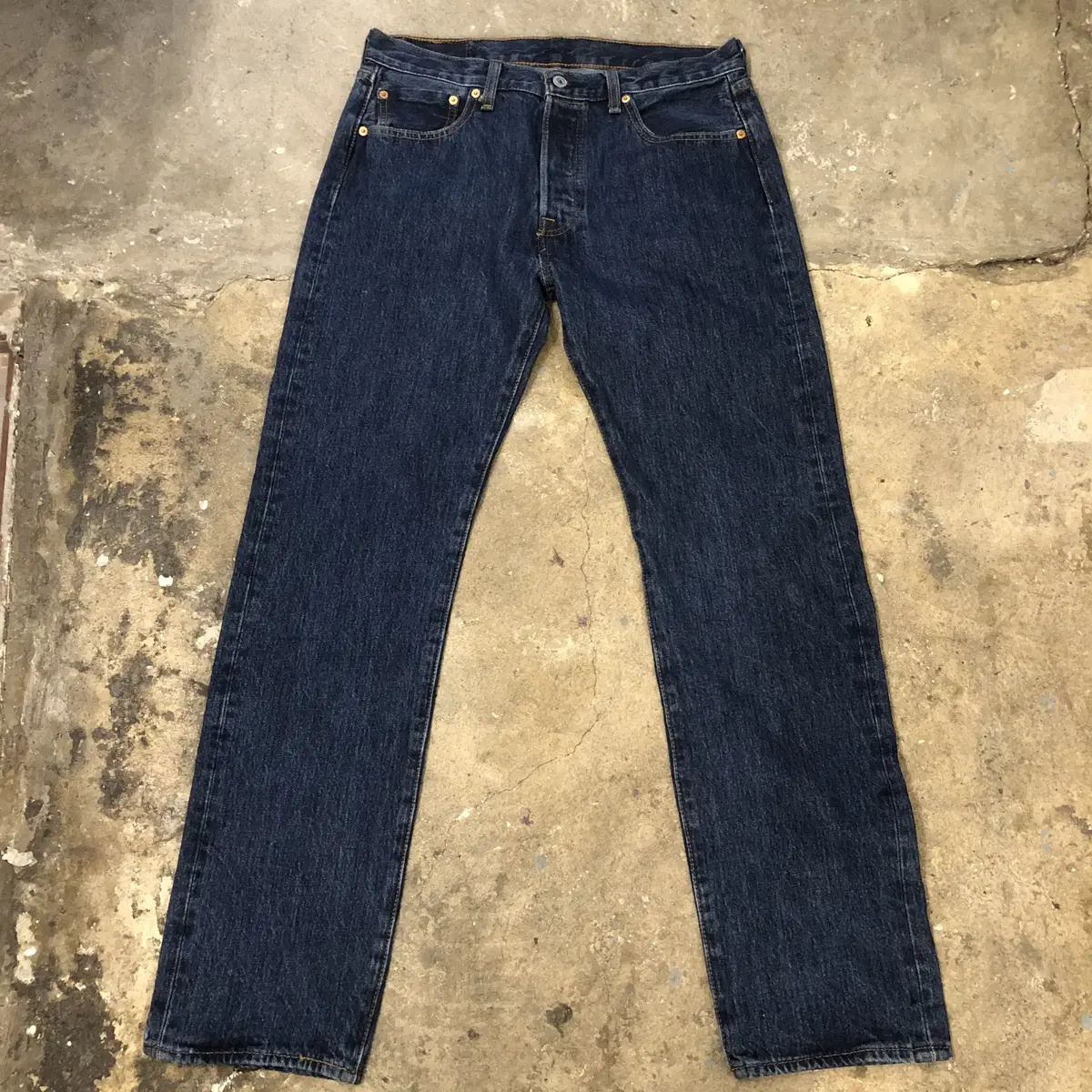 90s/00s Levi's 501 Denim Pants (32)